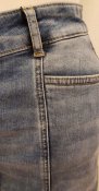 Soyaconcept 14194-2140 Shadidenim Power 5 jeans skirt buttonfly pockets blue skön stretchig jeanskjol gylfknäppning fickor blå