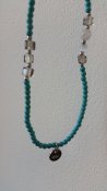 Våga elastic necklace treat 2626-03-616 cool aqua pearls stones elastiskt halsband turkos pärlor stenar